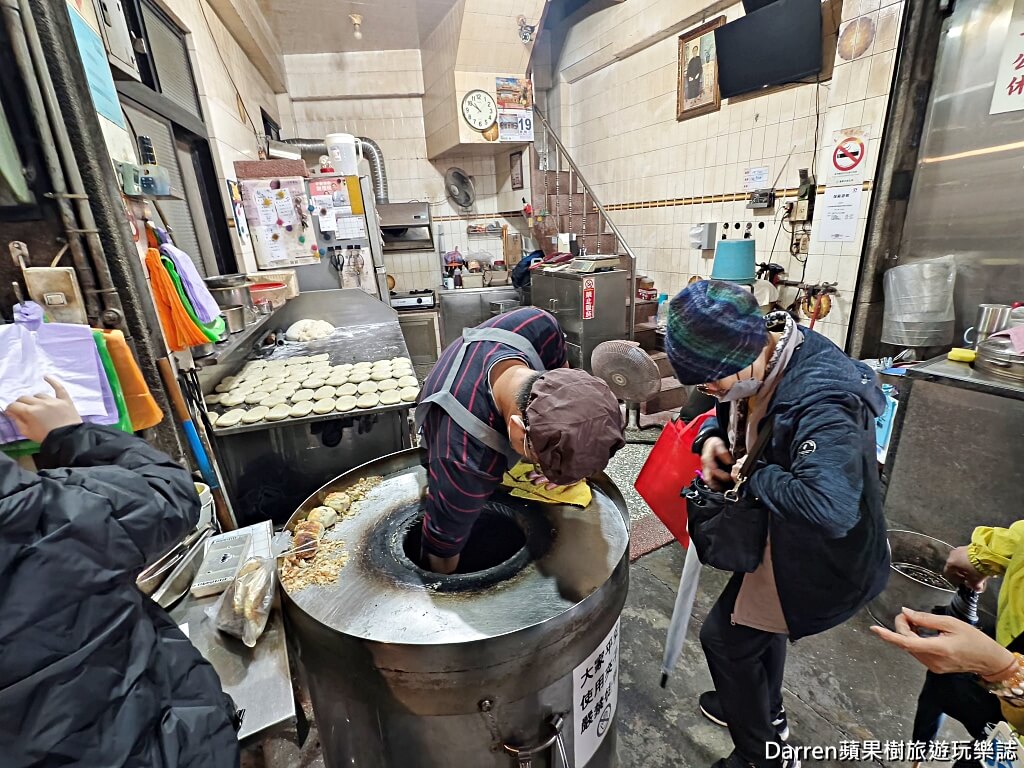 正興酥餅店,基隆酥餅,基隆古早味,基隆美食推薦,基隆隱藏美食,基隆鹹酥餅,基隆甜酥餅,一口酥胡椒餅,成功橋下美食,基隆銅板美食
