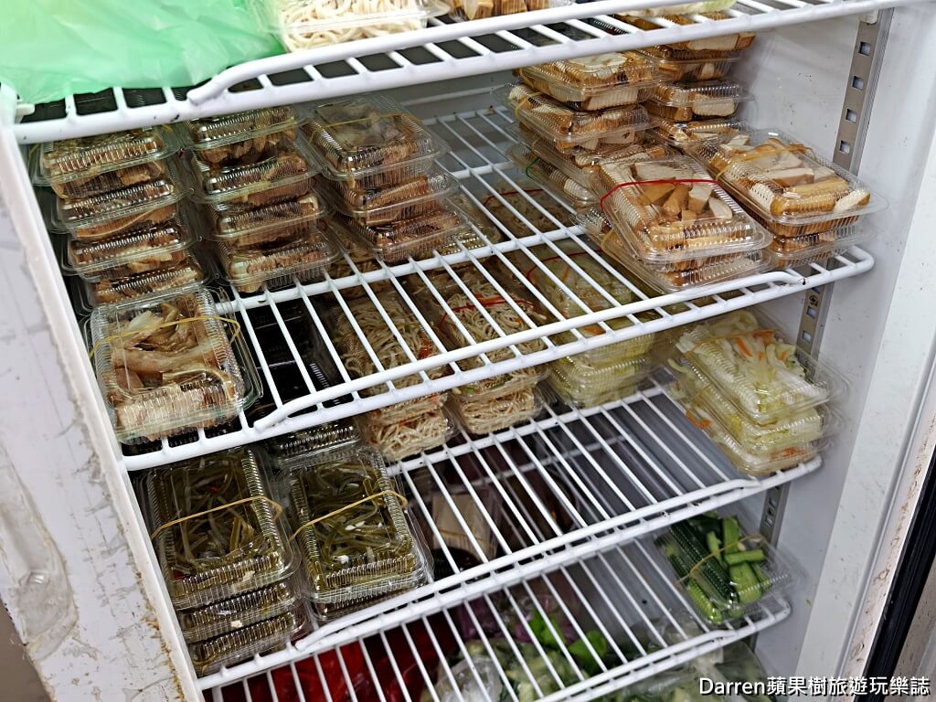 老劉刀切牛肉麵,西門町牛肉麵,萬華牛肉麵,洛陽街美食,台北牛肉麵推薦,萬華美食,平價牛肉麵