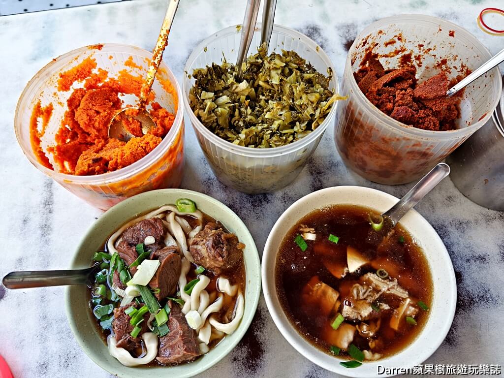 老劉刀切牛肉麵,西門町牛肉麵,萬華牛肉麵,洛陽街美食,台北牛肉麵推薦,萬華美食,平價牛肉麵