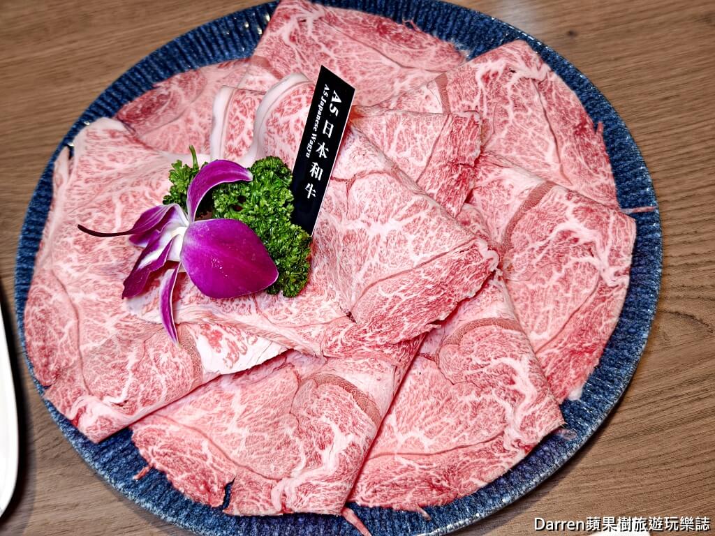 君曜雞湯,信義區雞湯,台北雞湯火鍋,人蔘花膠雞湯,台北聚餐餐廳,信義區包廂餐廳,信義區美食推薦,台北海鮮火鍋