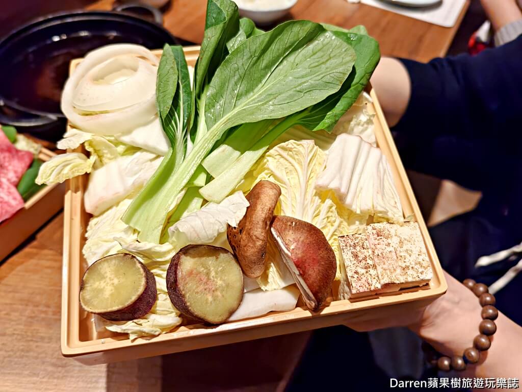 牛喜壽喜燒水炊鍋南港車站環球百貨,牛喜壽喜燒水炊鍋菜單,牛喜壽喜燒水炊鍋價格,牛喜南港環球個人鍋,南港車站壽喜燒推薦,南港美食個人鍋,南港美食,南港車站美食