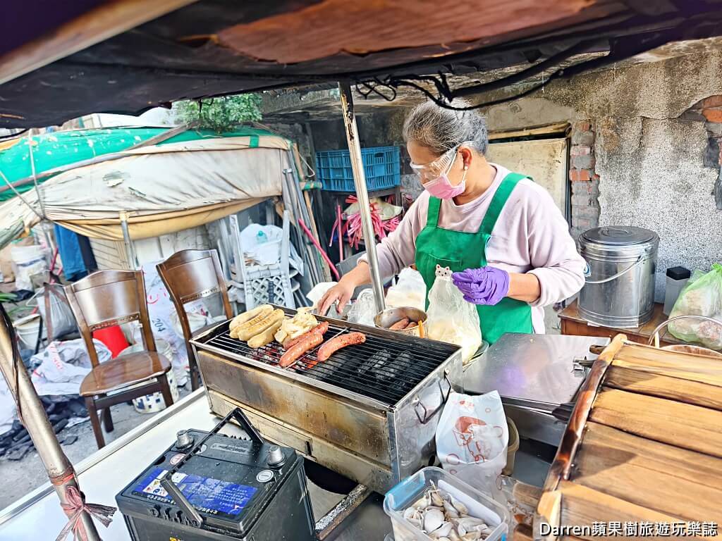 三重豬血糕,隱藏版豬血糕,三重大腸包小腸,三重美食推薦,三重必吃,三重無名攤車,全台最好吃豬血糕,三重下午茶,永安北路美食