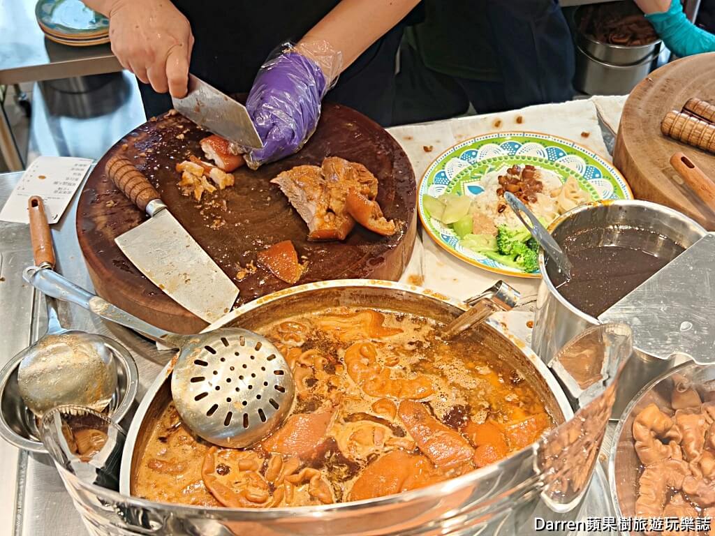 光興腿庫,三重美食,三重腿庫便當,三重便當推薦,三重排隊美食,新北腿庫,腿庫便當推薦,三重魯大腸,三重小吃,三重國小站美食