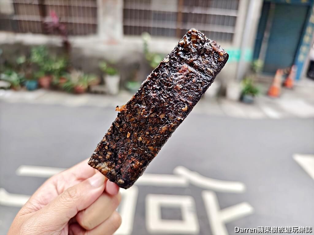 阿菊炭烤香腸攤,三重炭烤香腸,三重香腸推薦,炭烤香腸老攤,三重在地小吃,大腸包小腸推薦,三重美食