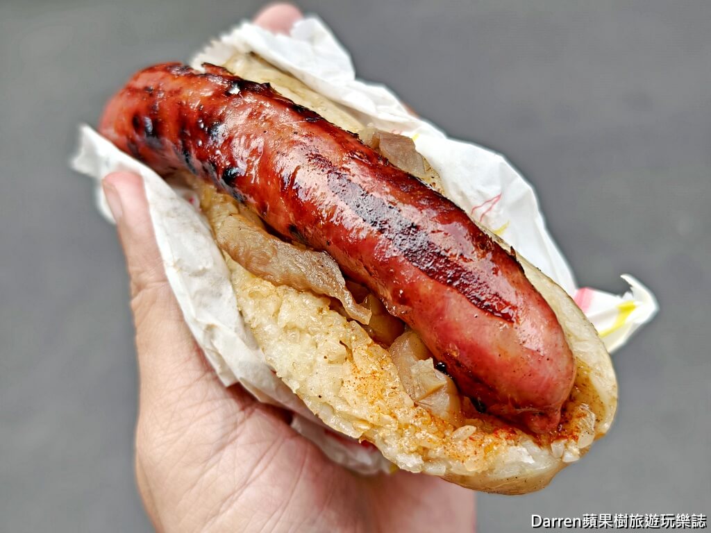 阿菊炭烤香腸攤,三重炭烤香腸,三重香腸推薦,炭烤香腸老攤,三重在地小吃,大腸包小腸推薦,三重美食