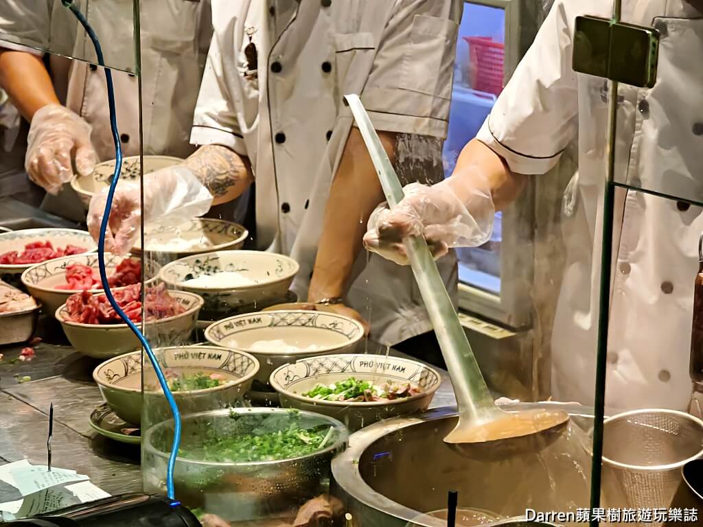 Phở Việt Nam,胡志明市美食,第一郡美食,越南河粉,石鍋河粉,濱城市場美食,米其林必比登推薦,越南米其林