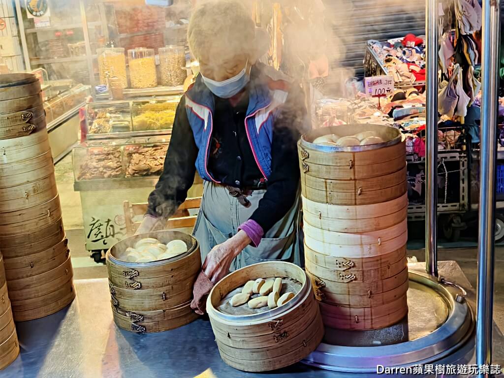 三和夜市無名手工饅頭,三和夜市美食,三重夜市美食,三重無名饅頭,黑糖小饅頭