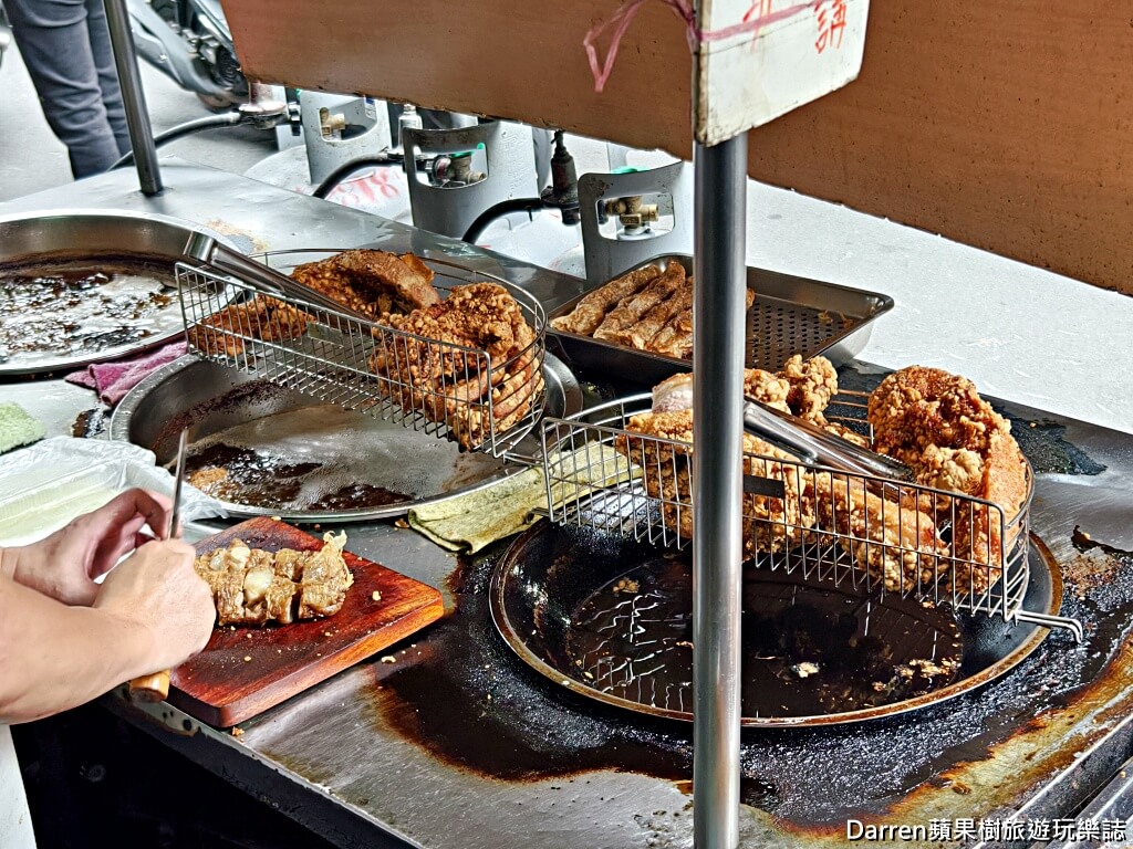 黃石市場香菇肉粥,黃石市場紅燒肉,黃石市場雞捲,板橋黃石市場美食,府中站美食,板橋排隊美食,板橋市場小吃