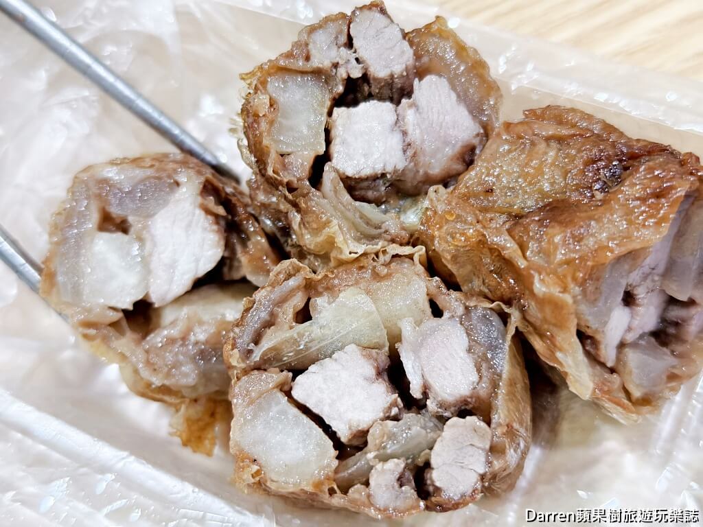黃石市場香菇肉粥,黃石市場紅燒肉,黃石市場雞捲,板橋黃石市場美食,府中站美食,板橋排隊美食,板橋市場小吃