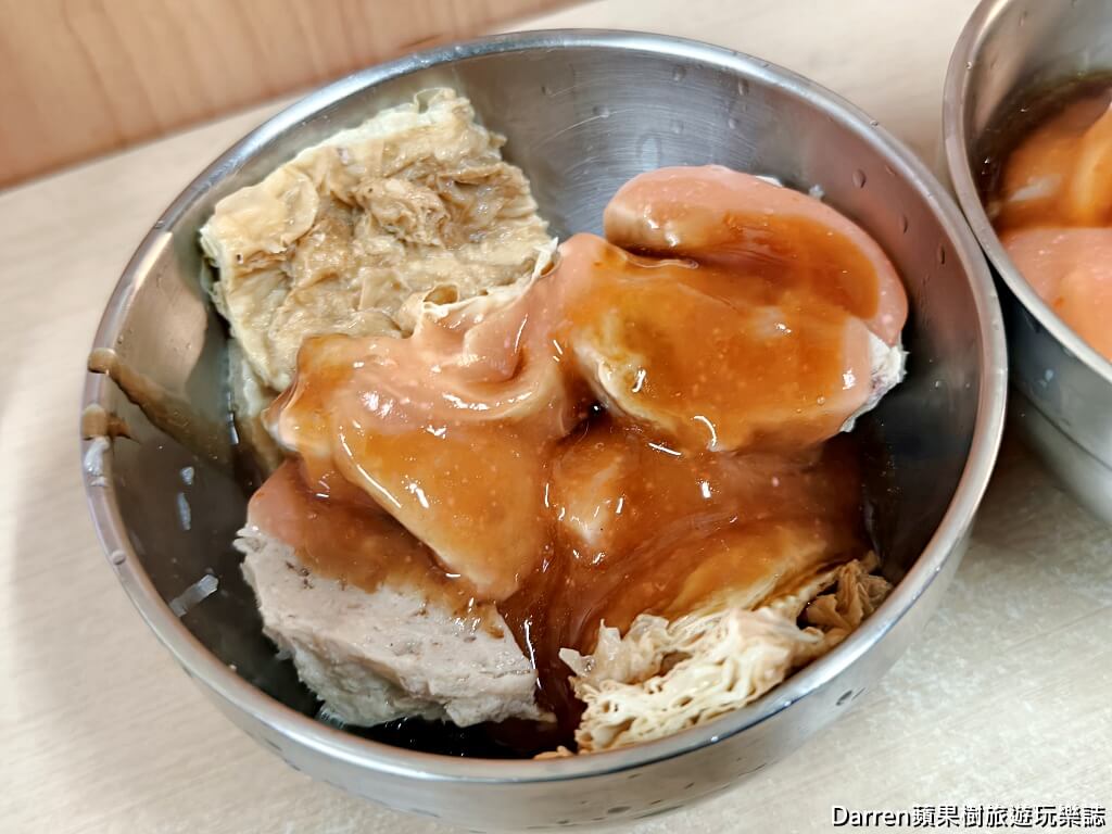 蘆洲黑輪,蘆洲廟口夜市美食,湧蓮寺美食,蘆洲夜市必吃,蘆洲銅板小吃,高雄黑輪,蘆洲在地美食