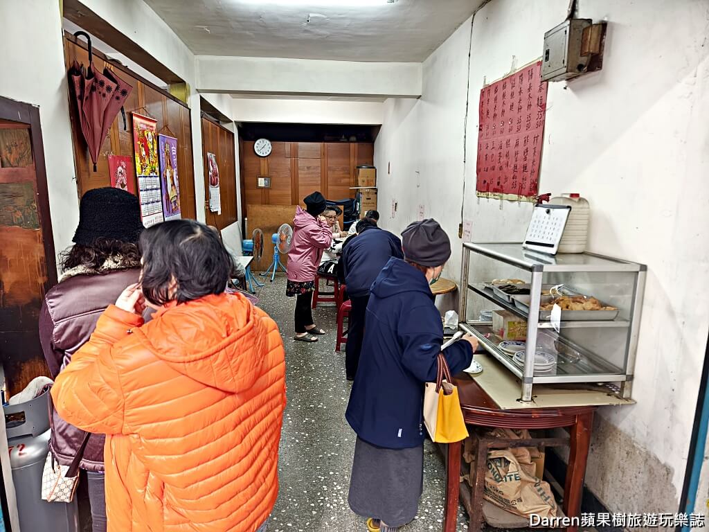 頂好川味小吃店,新莊美食,新莊川味小吃,新莊麵店,新莊炸醬麵,新莊麻醬麵,四維路美食,後港昭德宮美食