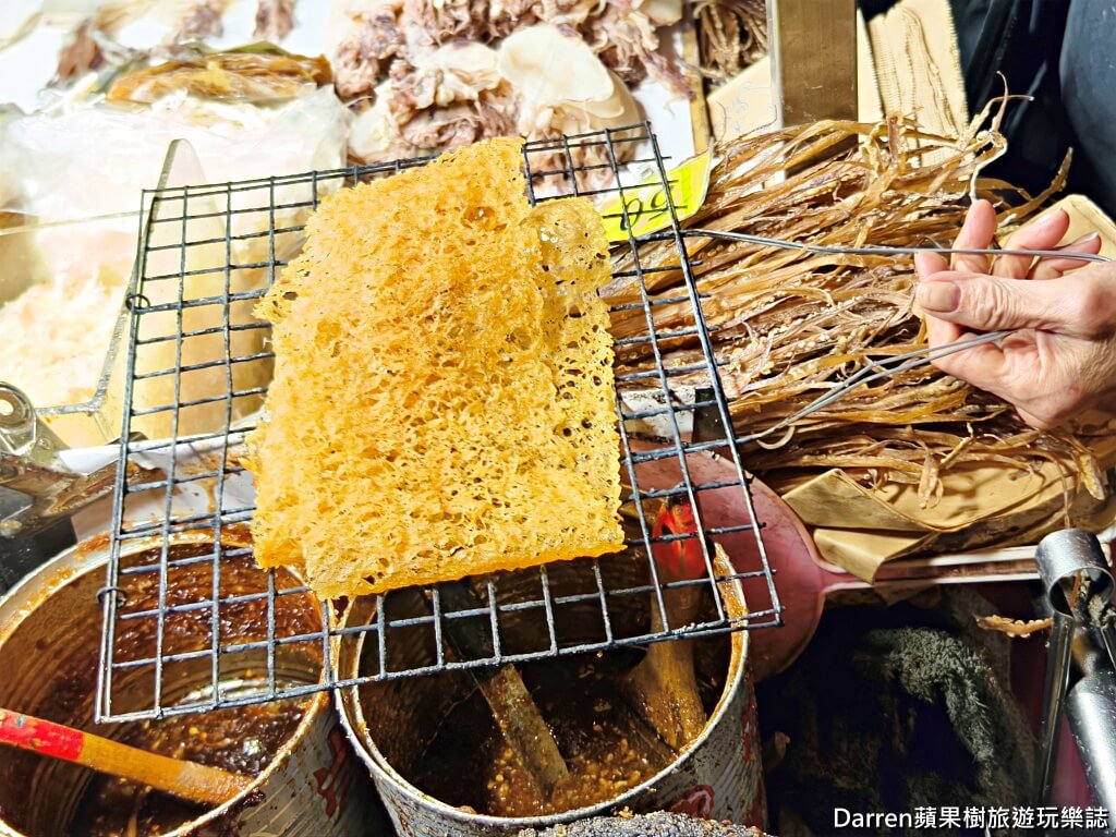 萬華阿嬌姨烤魷魚,艋舺夜市美食,龍山寺站美食,萬華夜市小吃,萬華烤魷魚