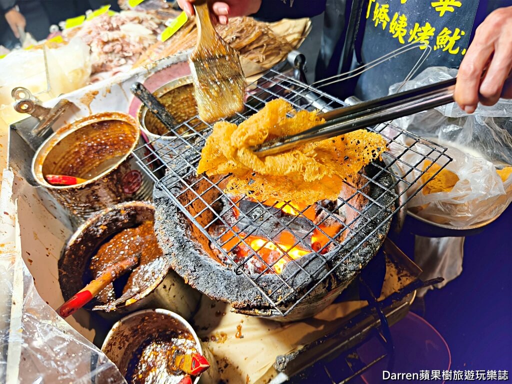 萬華阿嬌姨烤魷魚,艋舺夜市美食,龍山寺站美食,萬華夜市小吃,萬華烤魷魚