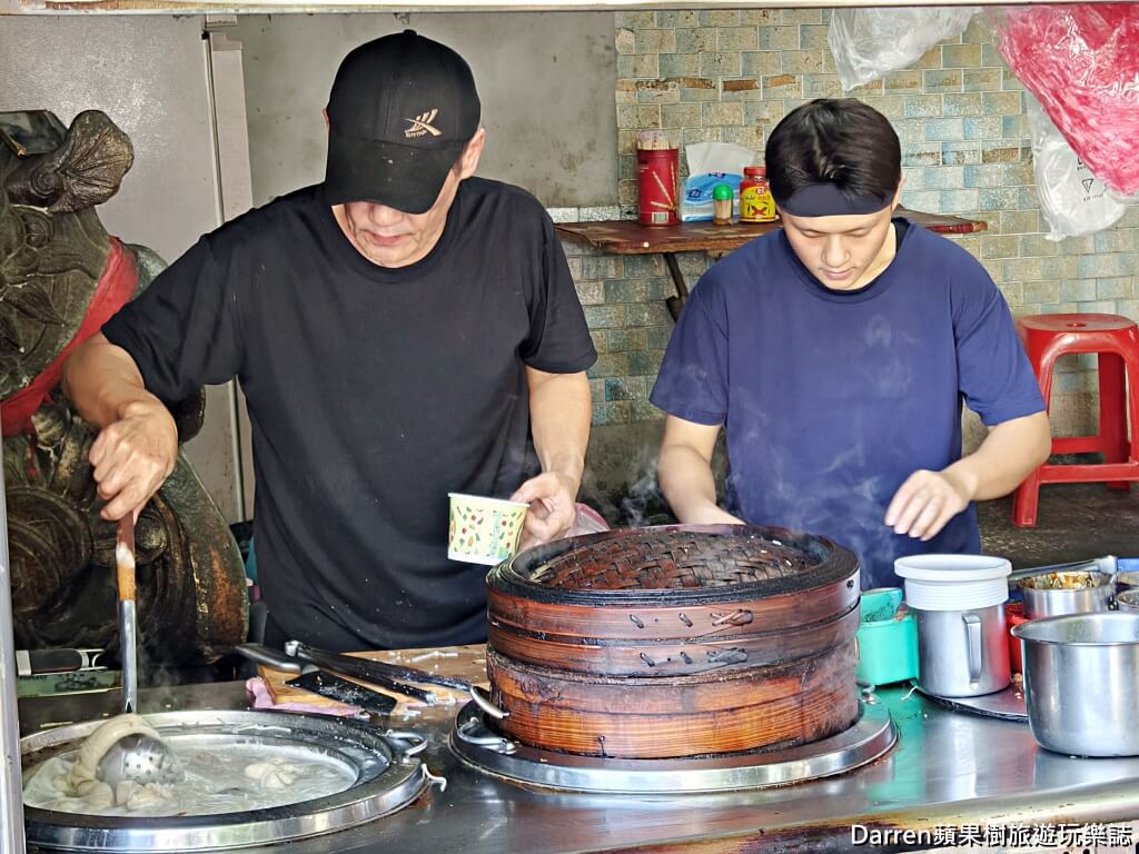 新莊米粉湯,大眾廟米粉湯,新莊地藏庵美食,新莊小吃,新莊平價美食,筒仔米糕,廟口美食