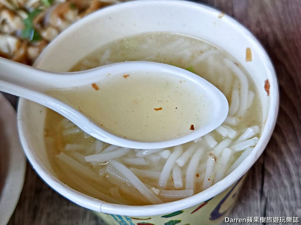 新莊米粉湯,大眾廟米粉湯,新莊地藏庵美食,新莊小吃,新莊平價美食,筒仔米糕,廟口美食