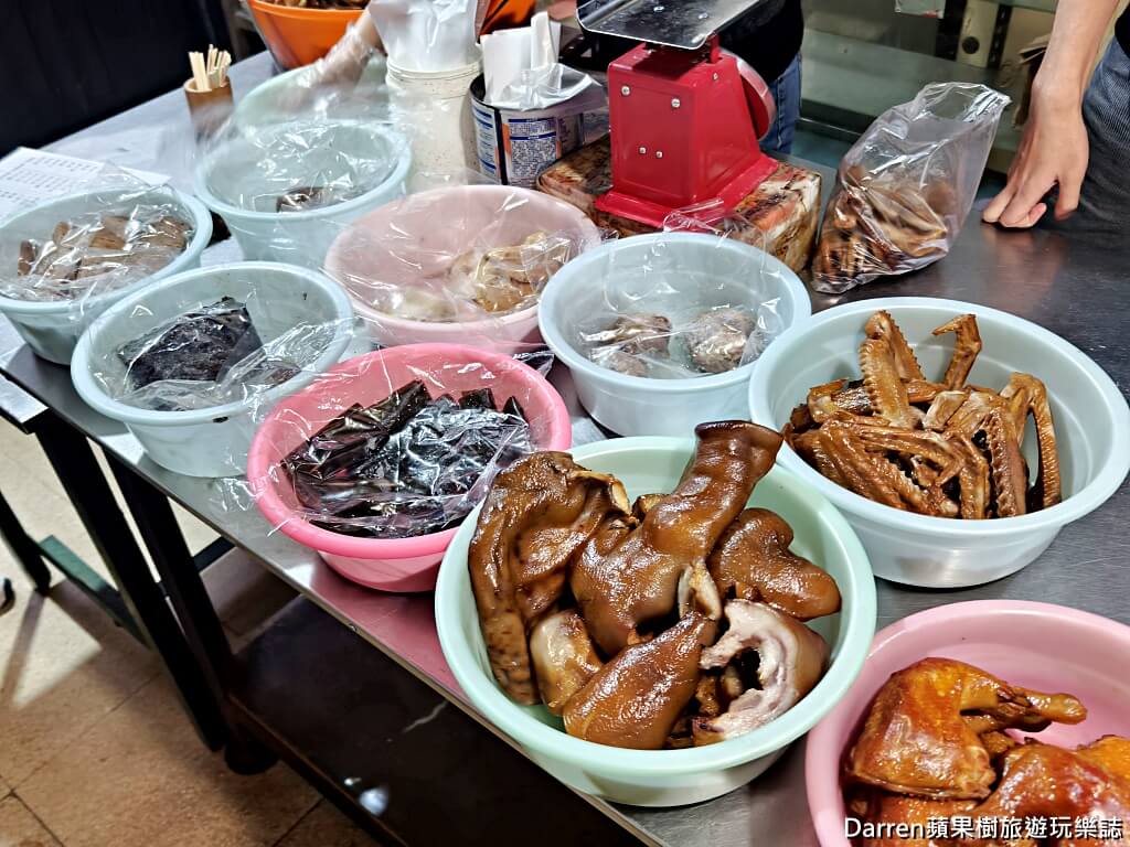 山佳煙燻雞腳,山佳煙燻雞腳72年老店,樹林美食,山佳美食,山佳車站美食,樹林滷味推薦