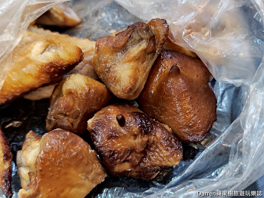 山佳煙燻雞腳,山佳煙燻雞腳72年老店,樹林美食,山佳美食,山佳車站美食,樹林滷味推薦