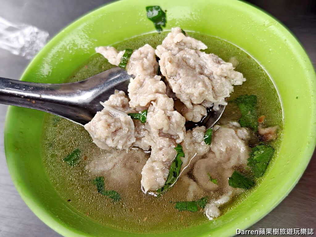酒泉傳統油飯,圓山美食,台北油飯推薦,大同區小吃,延平北路美食,台北銅板美食,圓山早餐推薦,老字號油飯,台北古早味小吃