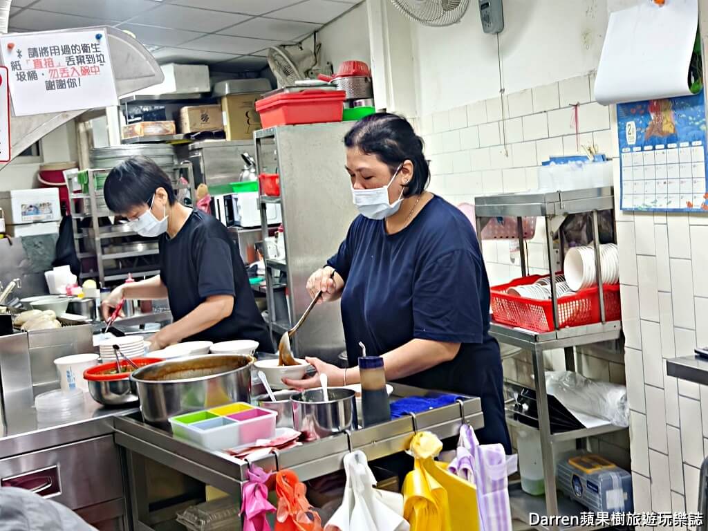 張記肉圓,台北肉圓推薦,中山區肉圓,龍江路美食,台北宵夜美食,巷仔內肉圓
