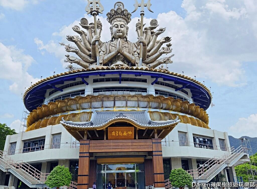 淡水千手觀音,淡水佛乘觀音廟,新北宗教景點,淡水景點推薦,淡水一日遊,金氏世界紀錄觀音,全球最大鋼製雕塑,淡水免門票景點,淡水祈福景點