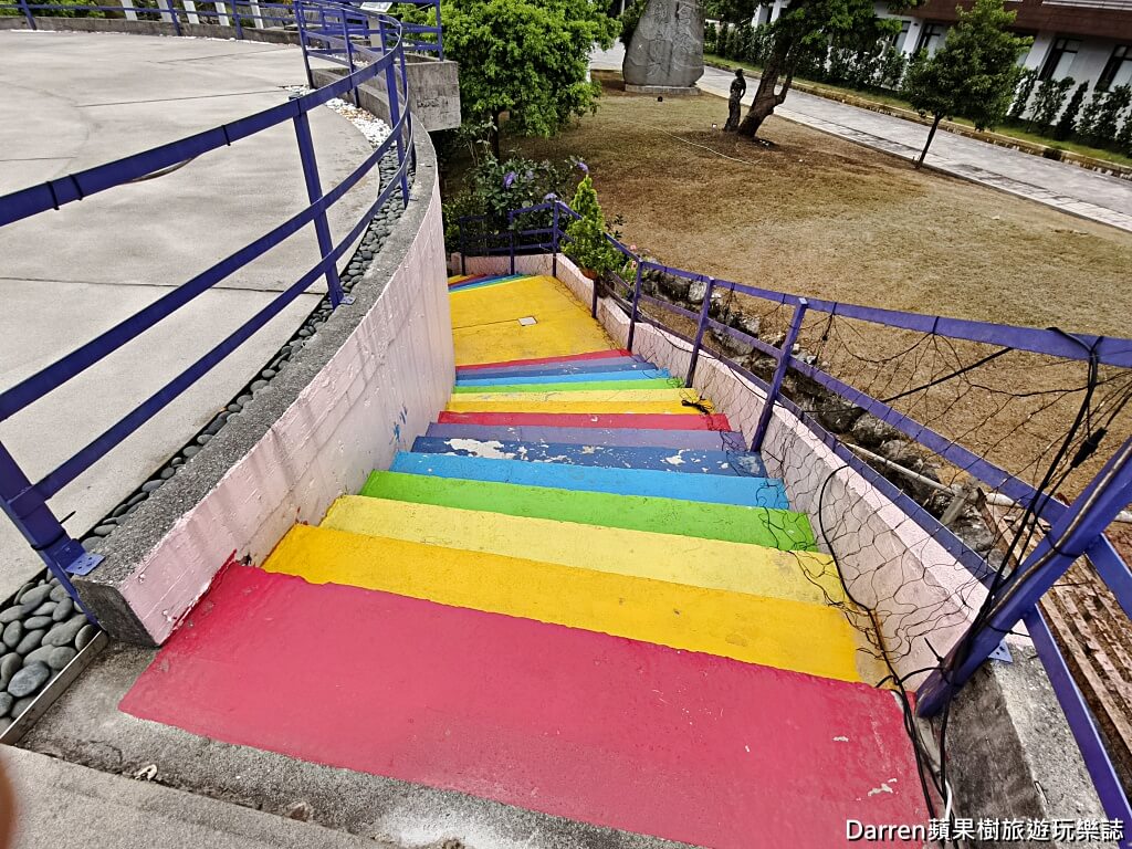 淡水千手觀音,淡水佛乘觀音廟,新北宗教景點,淡水景點推薦,淡水一日遊,金氏世界紀錄觀音,全球最大鋼製雕塑,淡水免門票景點,淡水祈福景點