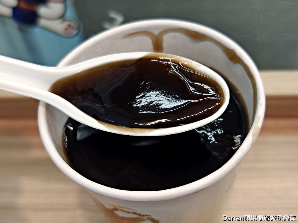 台北燒仙草,松山甜品,松山區宵夜,台北仙草凍,南京三民美食,台北古早味甜品,台北仙草茶