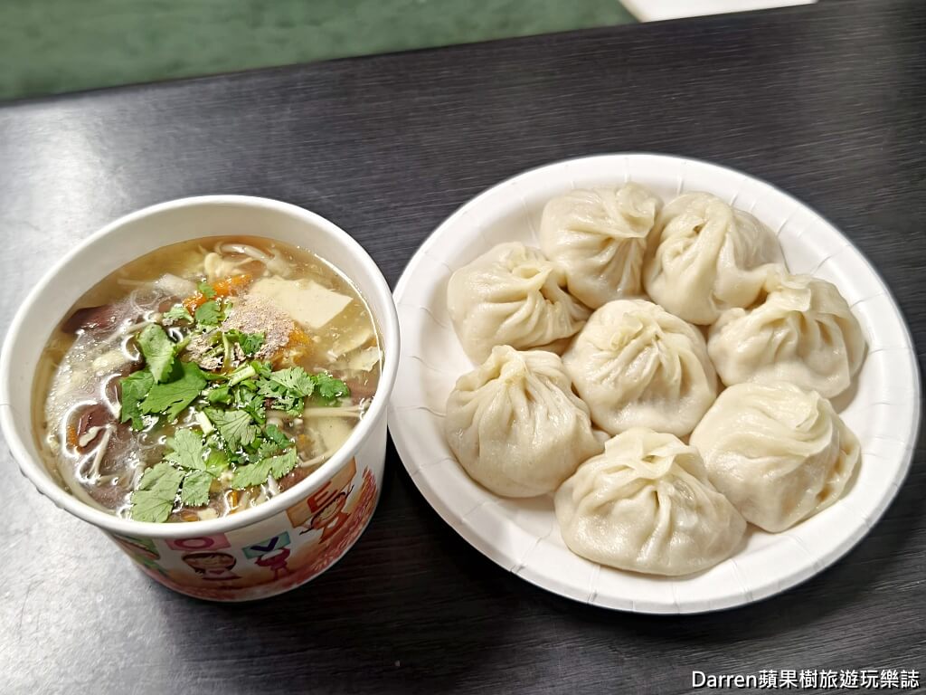 發哥筍湯包,松山區美食,台北湯包推薦,松山區湯包,台北隱藏版美食,台北小籠湯包,台北民宅美食,台北小吃推薦