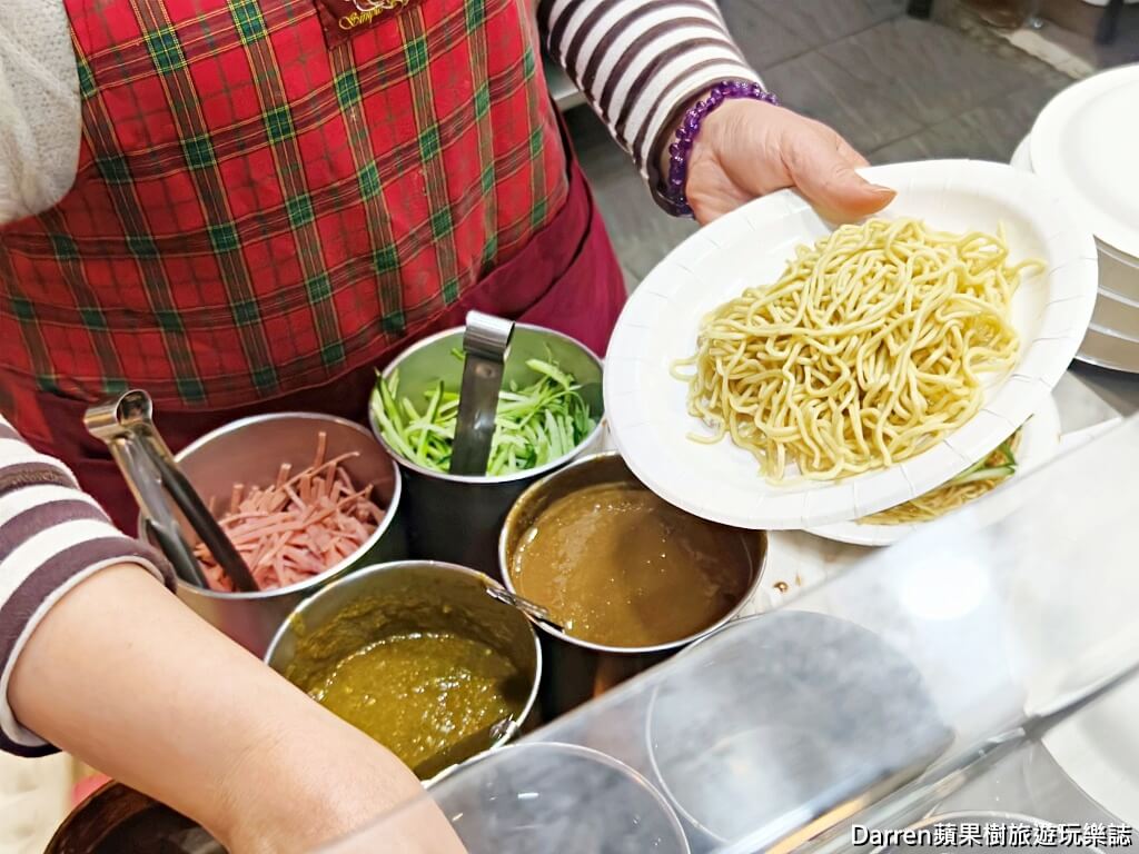 士林夜市美食,家湘涼麵,劍潭站美食,士林夜市小吃,台北涼麵推薦,臭豆腐推薦,台北宵夜