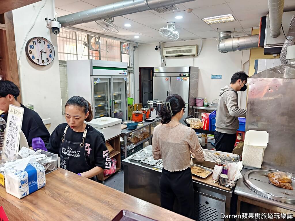 桃園美食, 平鎮美食, 義興公園臭豆腐2店, 平鎮臭豆腐推薦, 桃園臭豆腐, 平鎮小吃, 桃園銅板美食, 義興公園美食, 平鎮午餐推薦, 平鎮晚餐推薦