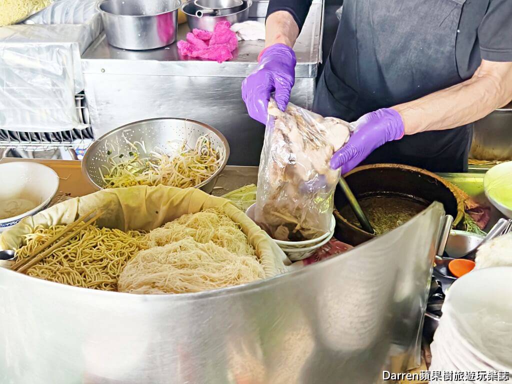 呂巷仔口麵食館,科技大樓站美食,大安區麵店推薦,台北銅板美食,台北乾麵推薦