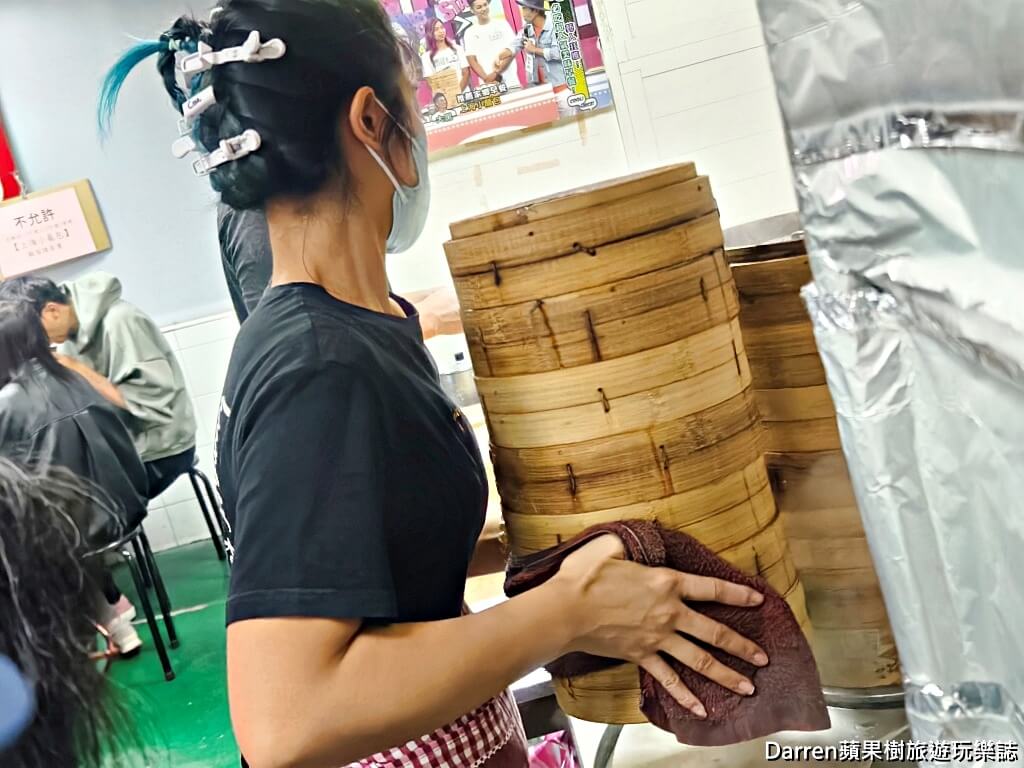 台北美食,松山區美食,小巨蛋美食,龍城市場美食,上海小籠包,台北小籠包推薦,小巨蛋早餐,台北早餐推薦