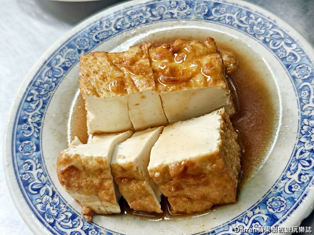 新東街米粉湯,松山區美食,南京三民站美食,台北米粉湯推薦,松山早餐推薦,台北黑白切,草埔市場美食,台北傳統小吃,台北早午餐,台北小吃推薦