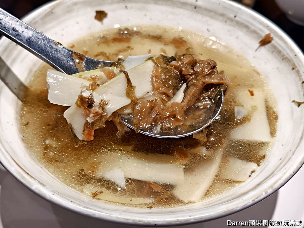 竹香園甕缸雞,竹香園竹山店,南投美食,竹山美食,南投甕缸雞,竹山甕缸雞,紫南宮美食,南投聚餐餐廳,竹山交流道美食,南投烤雞推薦