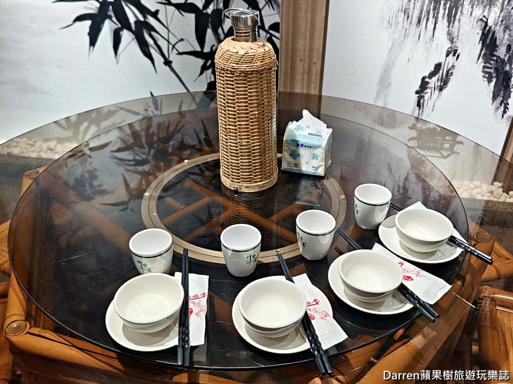 竹香園甕缸雞,竹香園竹山店,南投美食,竹山美食,南投甕缸雞,竹山甕缸雞,紫南宮美食,南投聚餐餐廳,竹山交流道美食,南投烤雞推薦