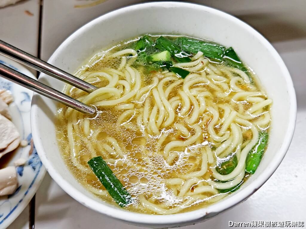 龍泉市場無名麵店,台北早餐,大安區美食,師大美食,白斬雞推薦,台北白斬雞,黑白切,台北乾麵,米粉湯,傳統早餐
