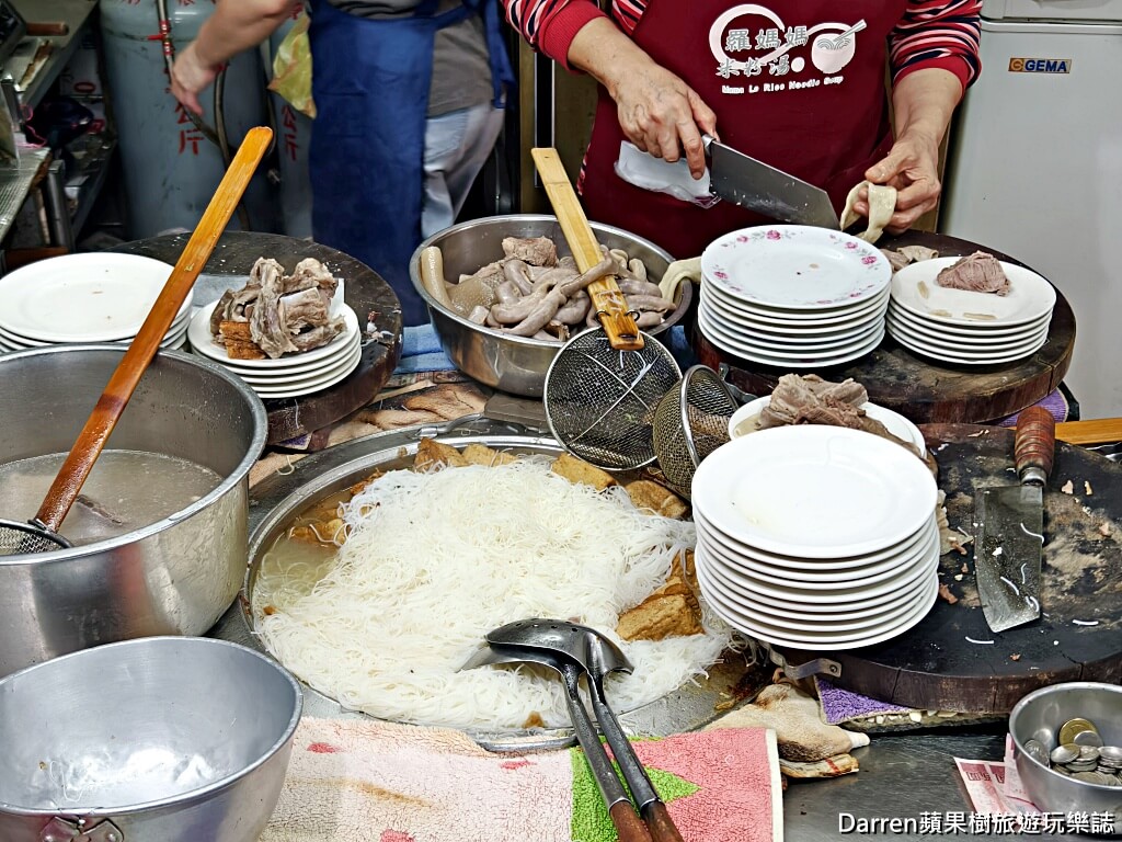 羅媽媽米粉湯,東門市場美食,台北米粉湯,東門站美食,台北小吃推薦,黑白切推薦