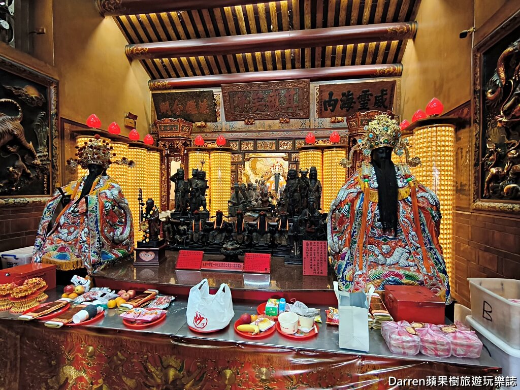 台北霞海城隍廟,霞海城隍廟月老,台北月老廟,求姻緣台北,大稻埕景點,迪化街景點