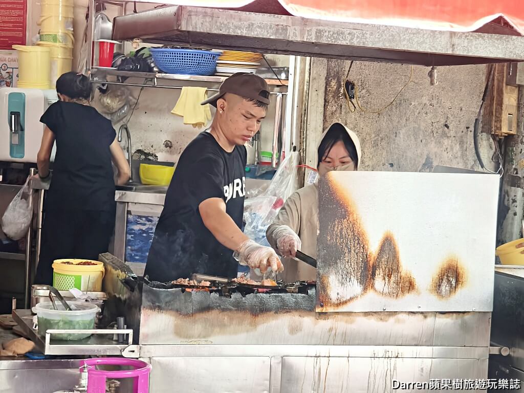 胡志明美食,胡志明早餐,越南早餐推薦,Bò Né,越南鐵板牛,胡志明必吃,越南法國麵包,胡志明第一郡美食