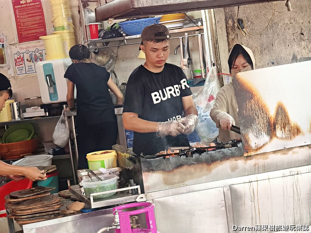 胡志明美食,胡志明早餐,越南早餐推薦,Bò Né,越南鐵板牛,胡志明必吃,越南法國麵包,胡志明第一郡美食
