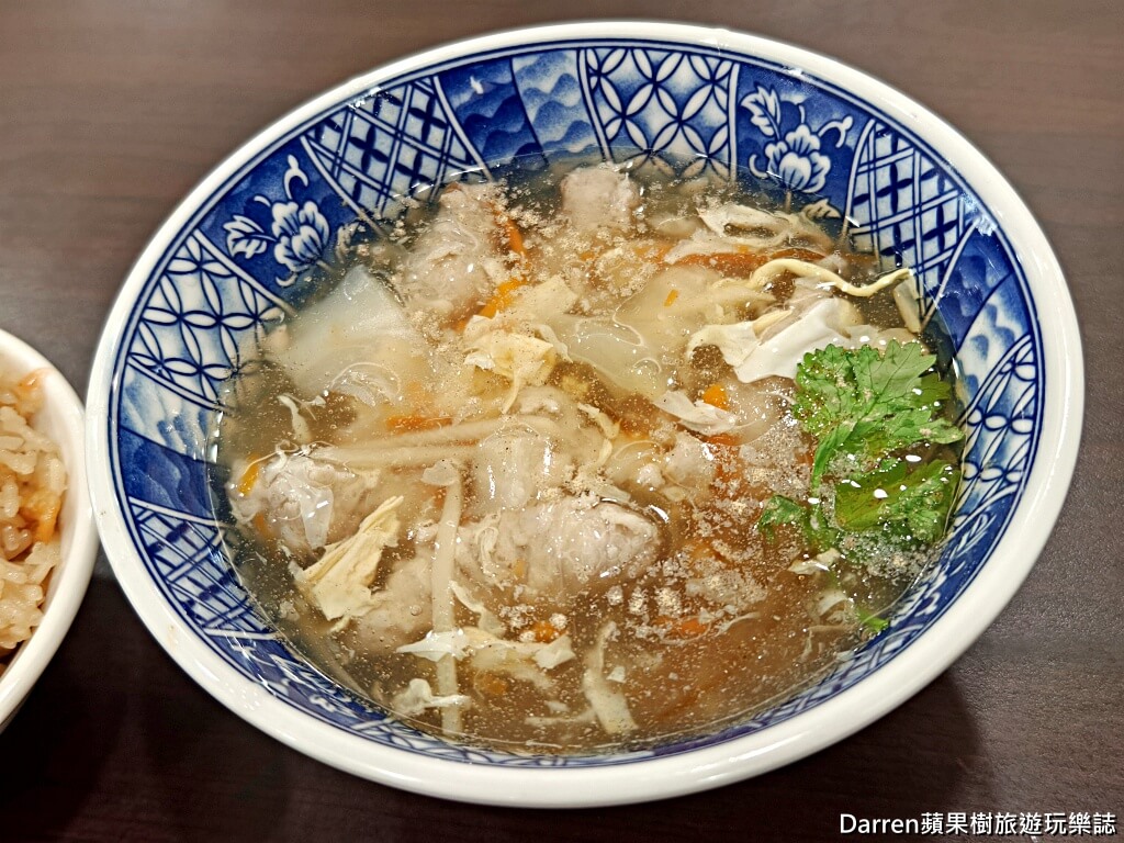 新莊美食,頭前庄站美食,肉總裁油飯肉羹,新莊油飯推薦,新莊肉羹湯,古早味油飯,新北油飯節,新莊小吃推薦