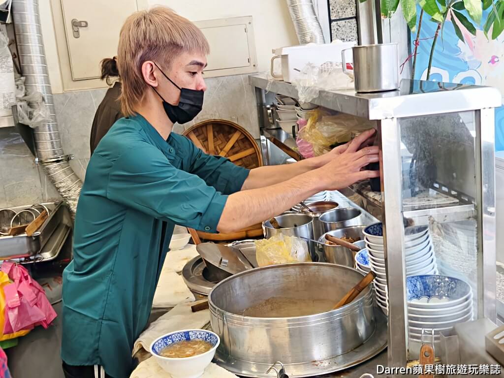 新莊美食,頭前庄站美食,肉總裁油飯肉羹,新莊油飯推薦,新莊肉羹湯,古早味油飯,新北油飯節,新莊小吃推薦