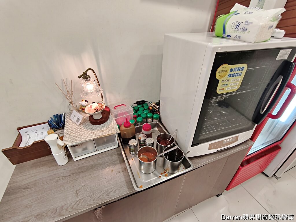 新莊美食,頭前庄站美食,肉總裁油飯肉羹,新莊油飯推薦,新莊肉羹湯,古早味油飯,新北油飯節,新莊小吃推薦