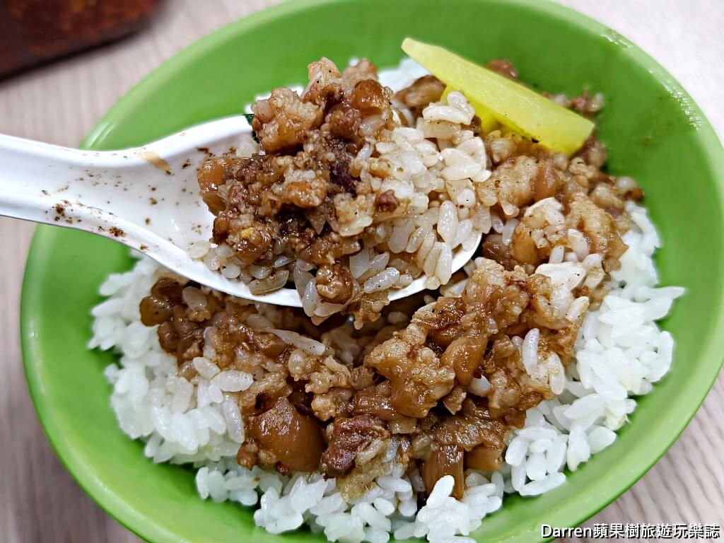 新莊美食,正統肉羹麵,新莊肉羹麵,新莊宵夜,新莊小吃,24小時美食,新莊銅板小吃,幸福站美食