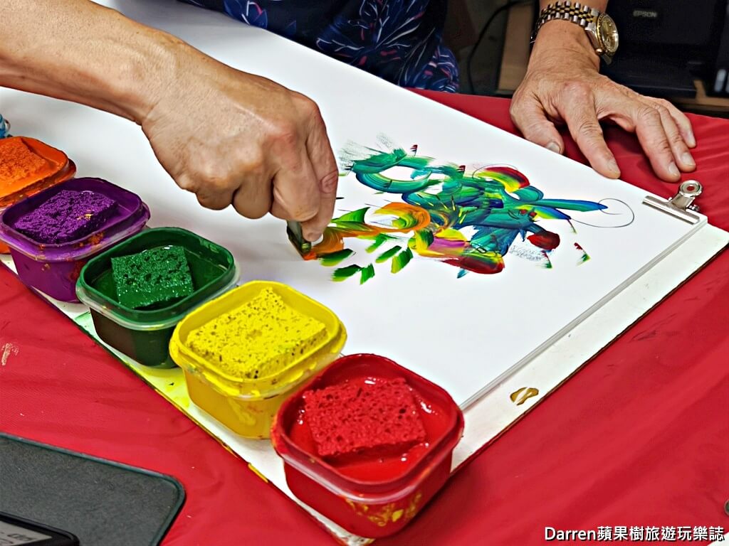 龍鳳彩繪藝坊,桃園龍鳳字畫,花鳥字畫,名字畫推薦,客製化名字畫,八字命理畫,五行補運畫,桃園文創體驗,開運畫作,桃園伴手禮