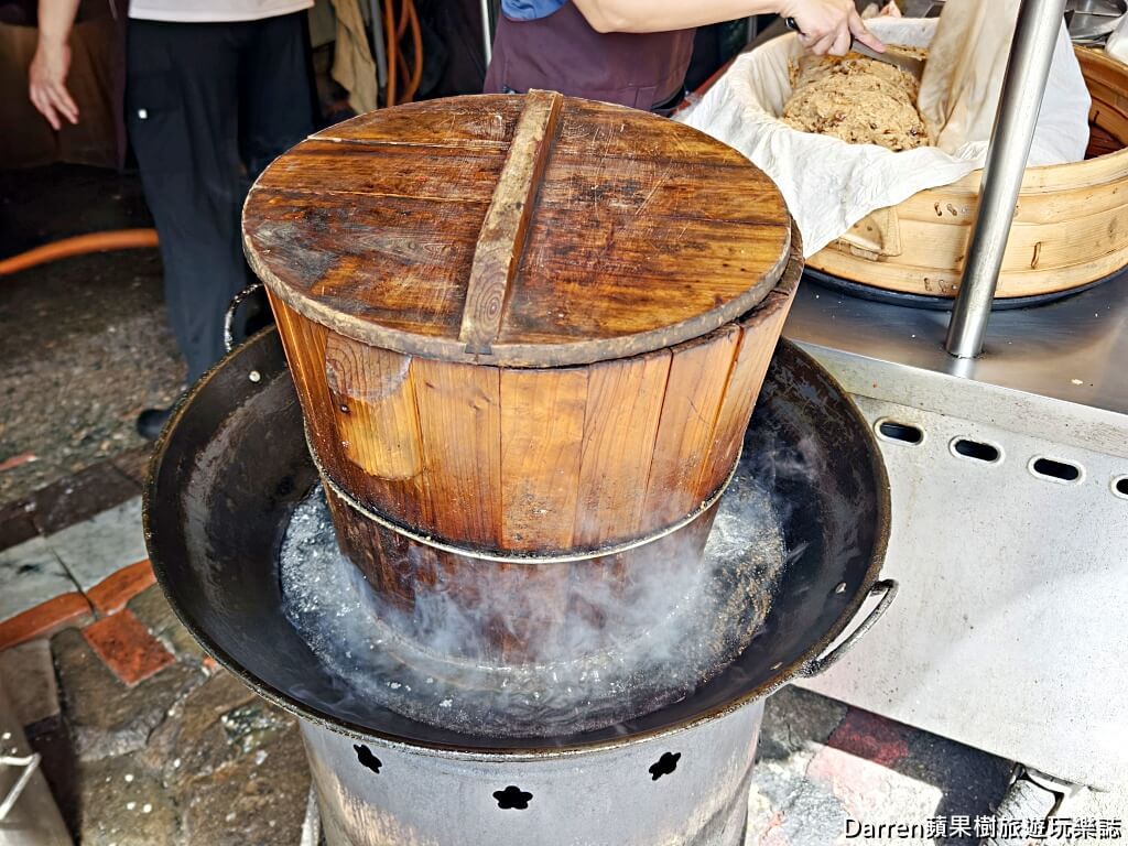 阿潘功夫油飯,蘆洲美食,蘆洲油飯推薦,新北油飯推薦,新北美食,蘆洲小吃,蘆洲排隊美食,新北油飯節,古早味油飯,蘆洲外帶美食,蘆洲黃昏市場美食,蘆洲必吃,功夫油飯,新北職人油飯,蘆洲隱藏版美食