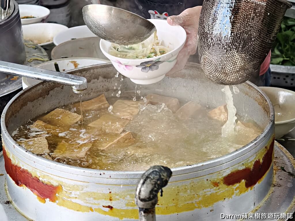 蘆洲意麵王,蘆洲美食,蘆洲早餐,三民高中站美食,三民高中站早餐,蘆洲意麵,蘆洲小吃,蘆洲黑白切,蘆洲麵店,蘆洲餛飩湯,蘆洲乾意麵,蘆洲平價美食