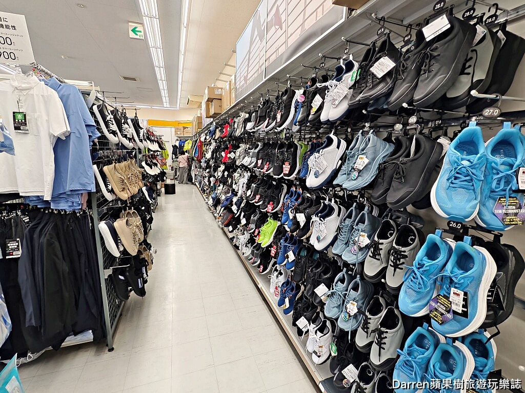 WORKMAN,日本WORKMAN,WORKMAN Colors,WORKMAN Plus,日本機能服,日本戶外品牌,日本必買,日本服飾推薦,日本平價服飾,日本工作服,日本戶外穿搭,日本購物推薦,WORKMAN台灣,WORKMAN門市