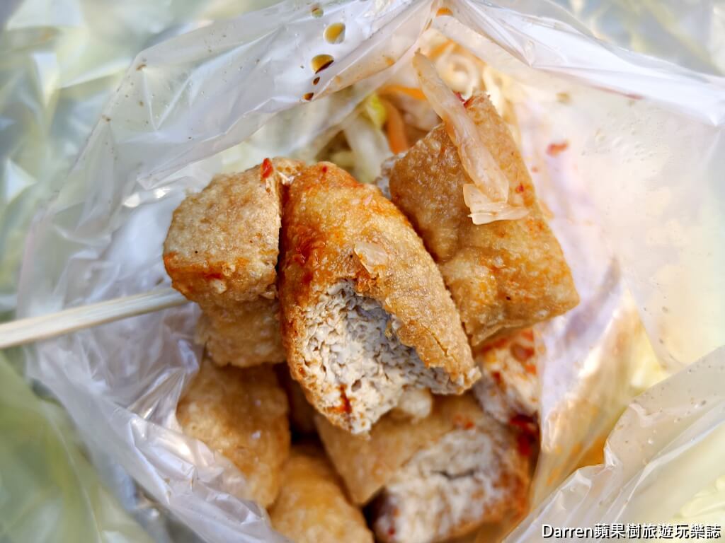 七堵無名臭豆腐,七堵臭豆腐,七堵美食,基隆臭豆腐推薦,基隆七堵美食,七堵下午茶推薦,七堵排隊美食,七堵在地美食,七堵小吃推薦,基隆小吃,七堵必吃,基隆臭豆腐,南興路美食,七堵老店,七堵銅板美食