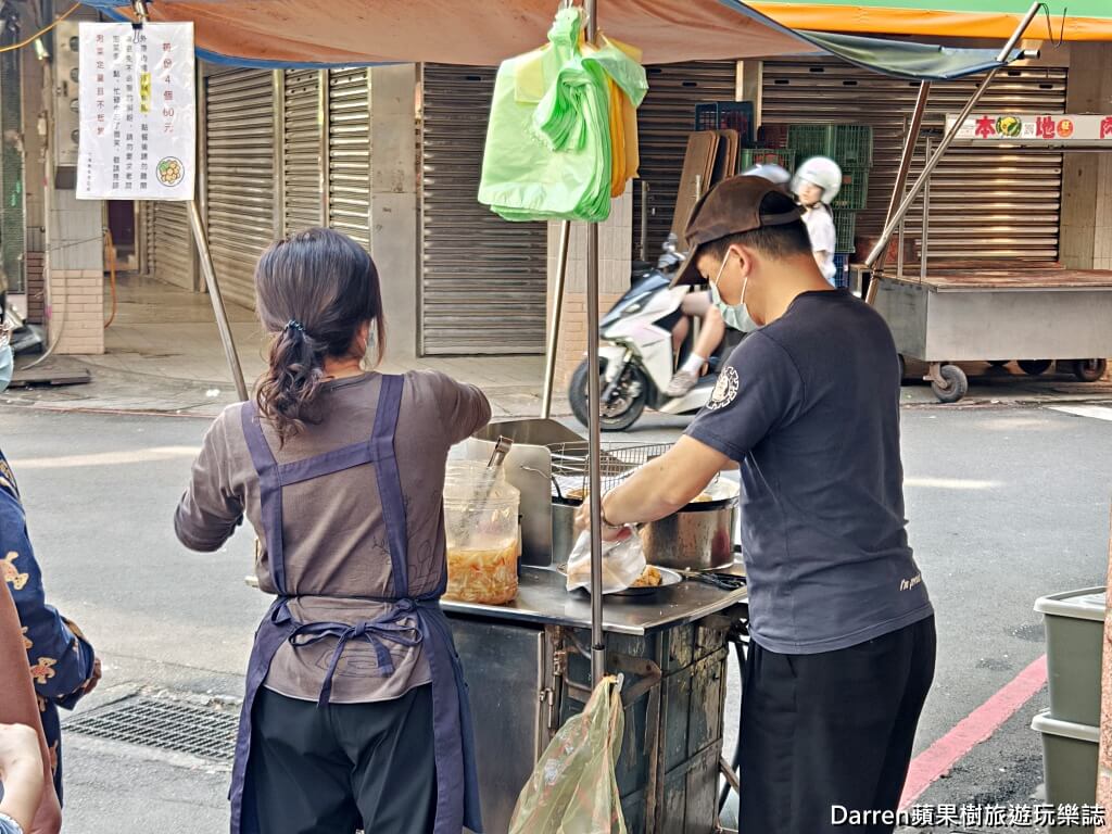 七堵無名臭豆腐,七堵臭豆腐,七堵美食,基隆臭豆腐推薦,基隆七堵美食,七堵下午茶推薦,七堵排隊美食,七堵在地美食,七堵小吃推薦,基隆小吃,七堵必吃,基隆臭豆腐,南興路美食,七堵老店,七堵銅板美食