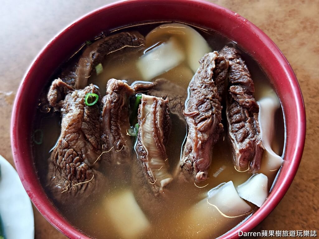 桃園美食,觀音美食,桃園牛肉麵,觀音牛肉麵,桃園牛肉麵推薦,來來牛家莊,來來牛家莊牛肉麵,觀音區美食,清燉牛肉麵,桃園小吃,桃園在地美食,牛肋條牛肉麵